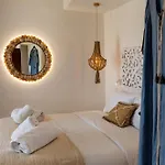 Soborgo Exquisite Aparthotel Tinos