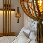 Soborgo Exquisite Aparthotel 4*