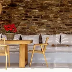 Soborgo Exquisite Aparthotel