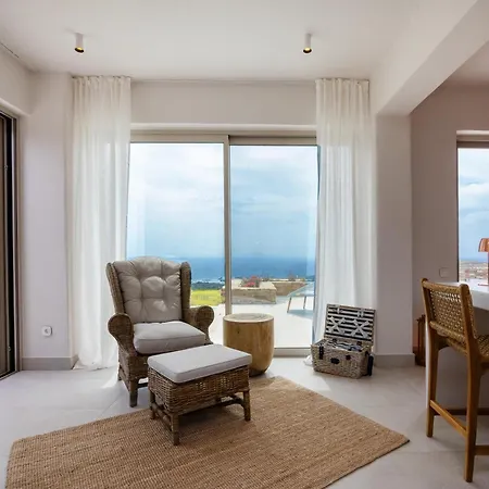 Soborgo Exquisite Aparthotel Tínos