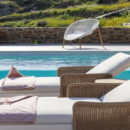 Soborgo Exquisite Tínos