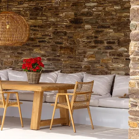 Soborgo Exquisite 4* Tínos